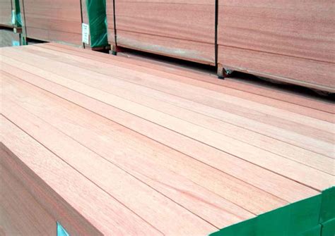 Окна из натурального дерева премиум сегмента. Купить по ценам ...