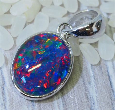 Cute Triplet Opal Set In Silver Pendant Su Opal Jewelry Opal