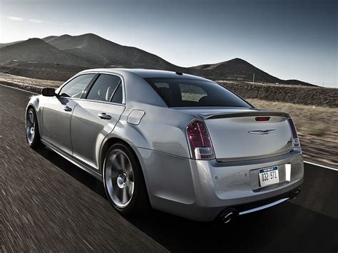 2012 Chrysler 300 Srt8 Sedan V8 Car Hd Wallpaper Peakpx