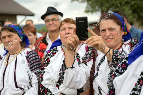 Who Is Closer To These Hungarians Poles Or Greeks