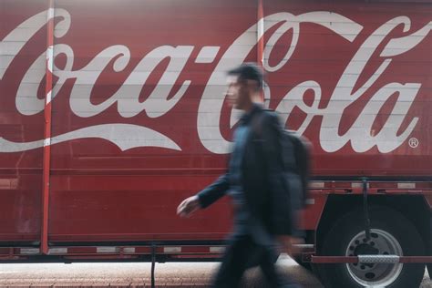 Coca Cola Femsa tem lucro de US 294 2 milhões no 1º trimestre alta de