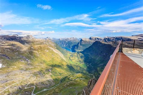 6 Tips When Visiting The Geiranger Skywalk – Dalsnibba: Norway's Peak ...