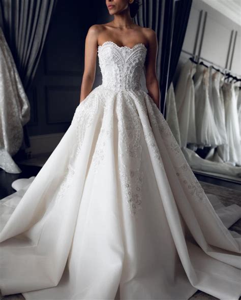 50 Breathtaking Wedding Dresses In 2022 Dazzling Strapless Modern Dress