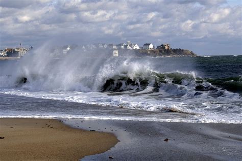 Photo Waves Ii Hampton Beach Portsmouthnh