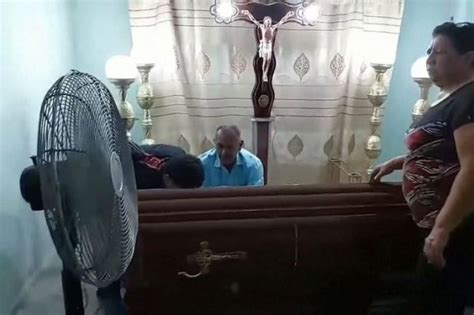 Bella Montoya: Ecuador woman knocks on coffin during wake after declared dead