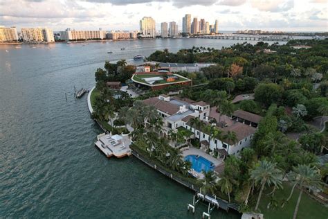 Star Island one of the most famous & exclusive neighborhoods in Miami