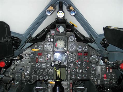 cool wallpapers: sr 71 cockpit