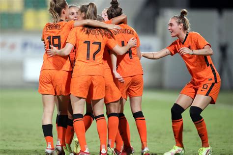 Wedstrijden Oranjeleeuwinnen Op Tournoi De Vrouwenvoetbalnieuws