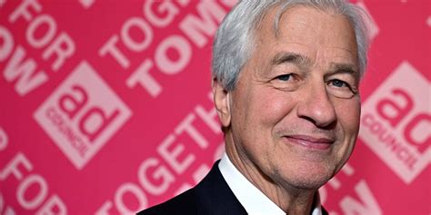 Jamie Dimon cashes out more JPMorgan stock, bringing his total share ...