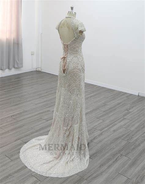 Luxury Cap Sleeve Bridal Gown Scoop Neck Sweep Train Heavy Beading Mer