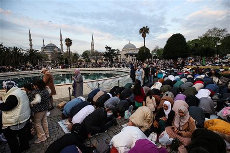 Ayasofya Camii Nde Bayram Namaz