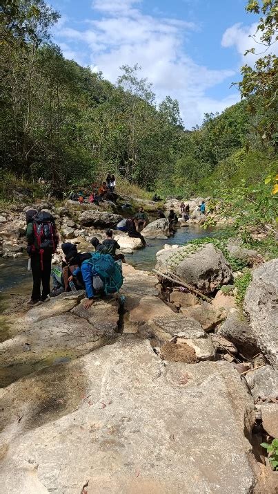 Mendaki Gunung Lewati Lembah Menuju Pelantikan Anggota Saka Wanabakti