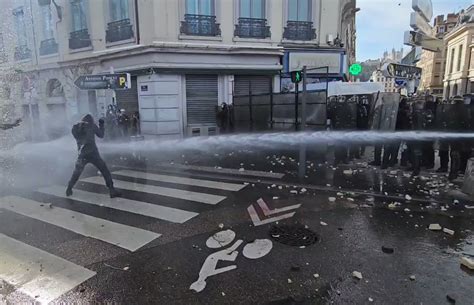 Umur Tugay Yücel on Twitter RT AlertesInfos EN DIRECT Un