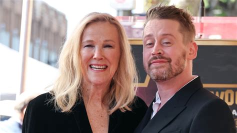 Macaulay Culkin Che Chiama Ancora Mamma L Attrice Catherine O Hara