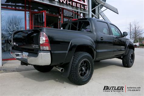 Toyota Tacoma With 18in Fuel Trophy Wheels Exclusively From Butler