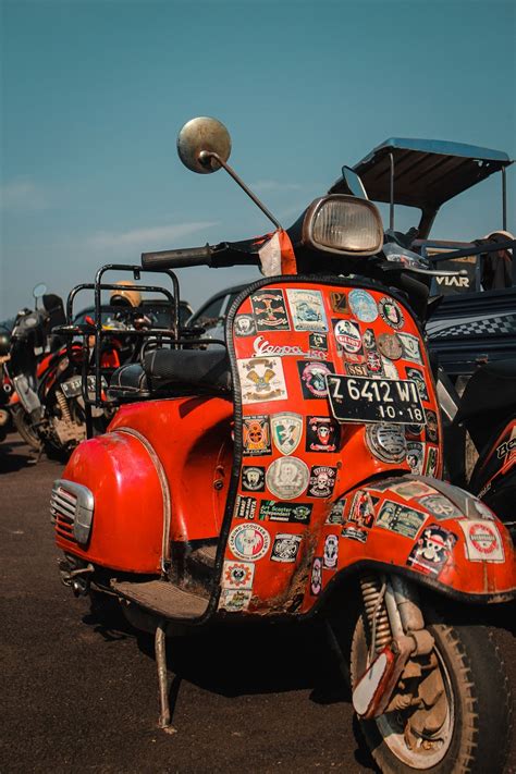 Vespa Roller Parken Kostenloses Foto Auf Pixabay