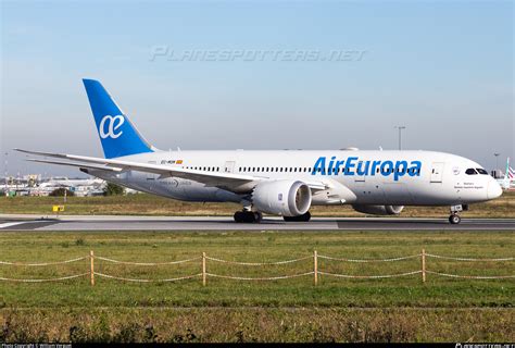 Ec Mom Air Europa Boeing Dreamliner Photo By William Verguet Id