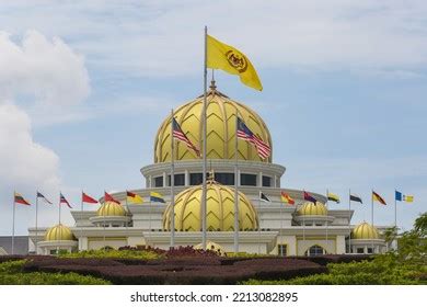 Gate New Istana Negara Stock Photos and Pictures - 178 Images ...