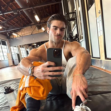 Hunter McVey's Amazon Page