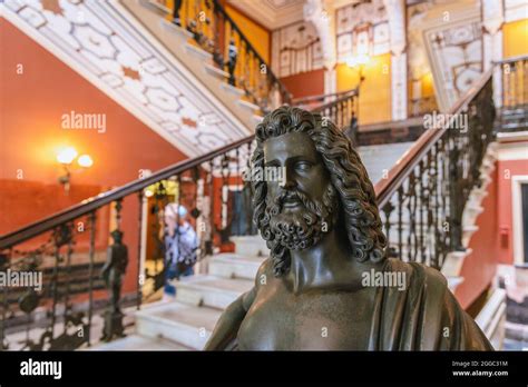 Zeus Skulptur Auf Einer Treppe Im Achilleion Palast Erbaut In Gastouri