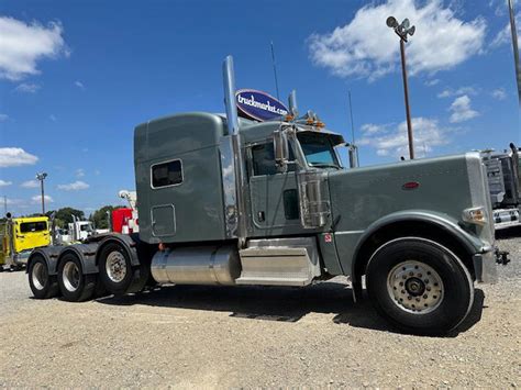 Peterbilt Tri Axle Sleeper Truck Market