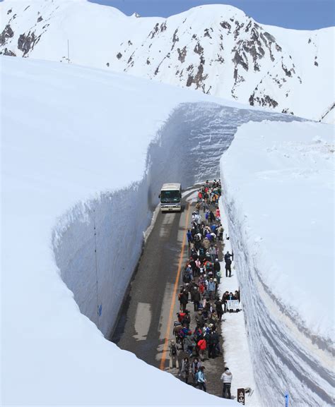 雪の大谷ウォーク・立山黒部アルペンルートの紹介と長野県で雪の壁を体験できる場所 とっておき信州