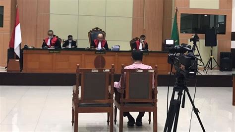 Hakim Tolak Eksepsi Haris Azhar Dan Fatia Sidang Pencemaran Nama Baik