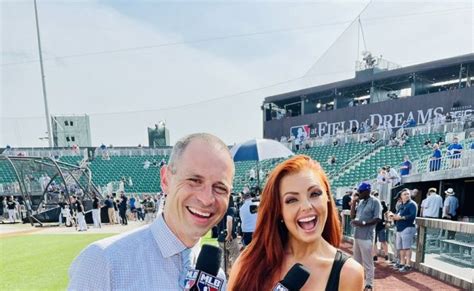 Mlb Host Lauren Gardner