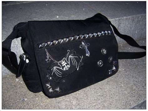 Diy Messenger Bag Diy Tote Bag Pretty Bags Cute Bags Gothic Bag