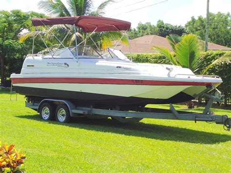 Splendor 240 Deck Boat 1996 For Sale For 10 Boats From