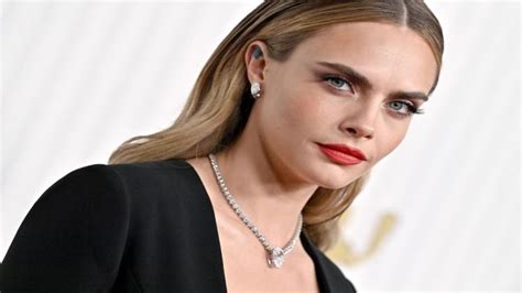 Cara Delevingne Height Weight Age Bio Body Stats Net Worth And Wiki