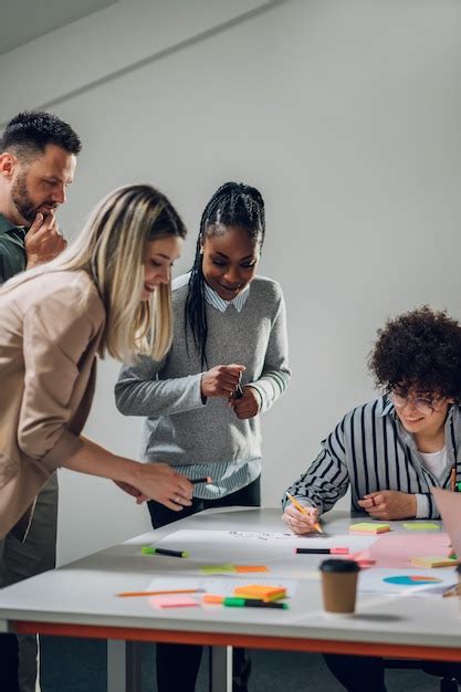 Premium Photo Multiracial Business Team On A Meeting In A Modern