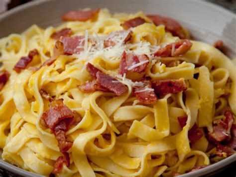 Fresh Fettuccine Carbonara - SuperValu