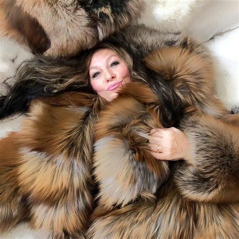 Pin By John Jenkins On Women S Furs Fur Hood Coat Fur Fur Clothing