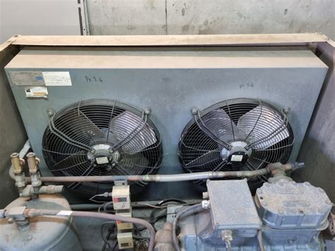 Used Dwm D Dc X Ewl Condensing Unit On Freon Hos Bv