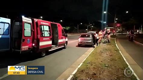 Vídeo Ciclista é atropelado em avenida de Belo Horizonte Bom Dia