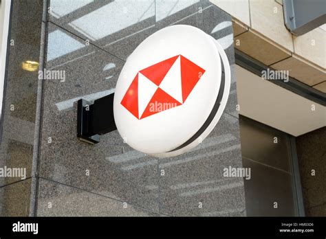 Hsbc Bank Logo Outside Branch Stock Photo Alamy