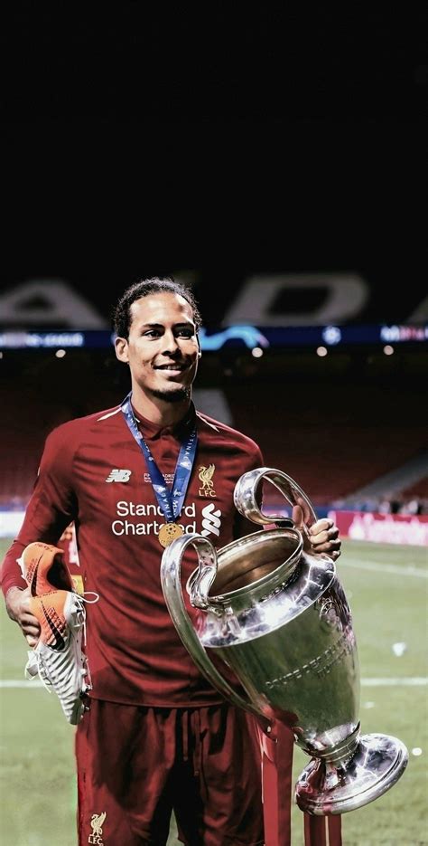 Virgil Van Dijk Champions League Trophy Liverpool Fc Wallpaper