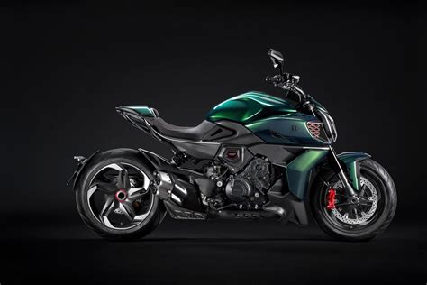 Ducati announces new Diavel for Bentley - Motorcycle News