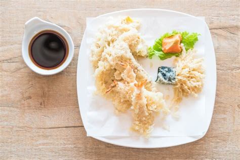 Premium Photo | Fried shrimp (tempura)