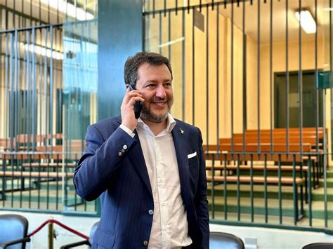 Salvini Al Processo Open Arms I Periti Barca Con Migranti A Bordo