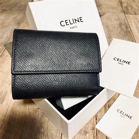 包装無料送料無料 Celine セリーヌ 10d783bzg04lu スモール セリーヌ ウォレット トリオンフ Flap 三つ折り財布