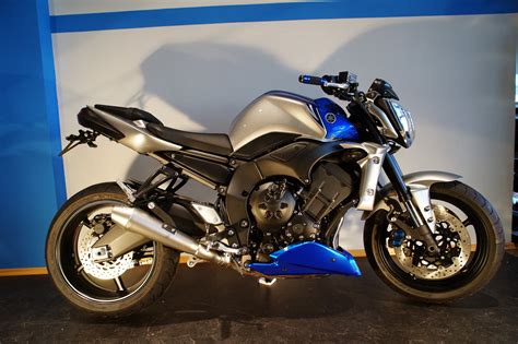 Umgebautes Motorrad Yamaha Fz1 Von Promotec Gmbh 1000ps At