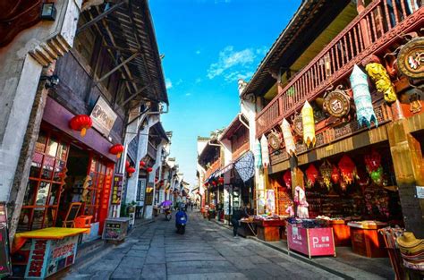 Tunxi Old Street Popular Commercial Street In Huangshan City