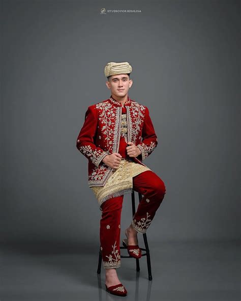 Minang Indonesia Traditional Clothing Di Pakaian