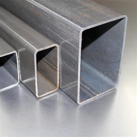 SS 304 Rectangular Pipes Suppliers Buy UNS 30400 1 4301 Pipe