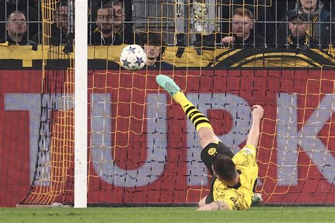 Grätsche Gottes Rettungstat Von Bvb Star Niklas Süle Begeistert Das Netz