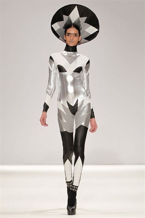 fashion | Futuristic fashion, Future fashion, Space fashion