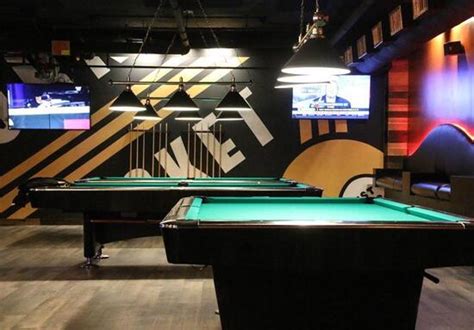 Corner Pocket Billiards and Lounge in Seattle - Restaurant reviews