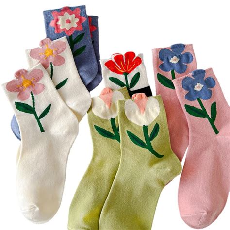 Bonheurq Pairs Floral Cute Socks For Women Kawaii Design